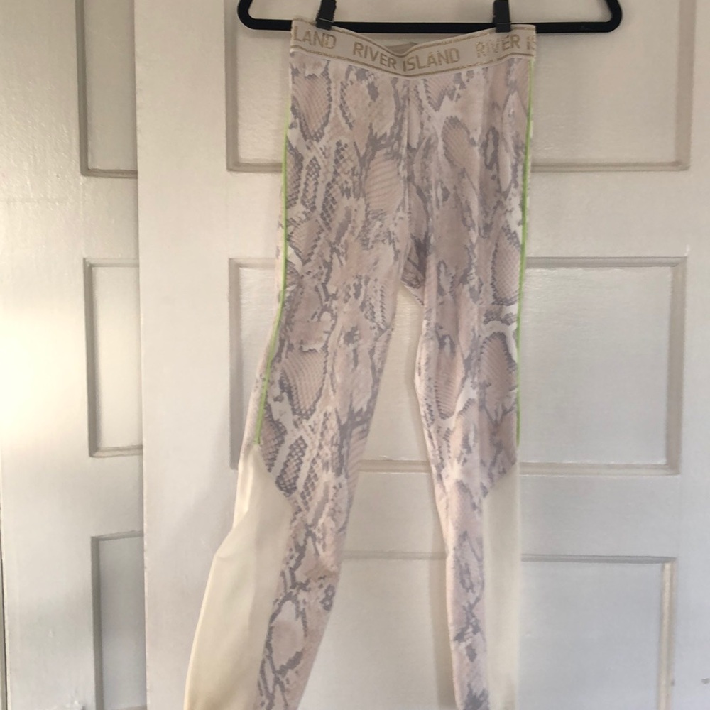 River island active kids leggings - new